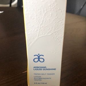 NEW and sealed* Arbonne Liquid Sunshine tinted self-tanner lotion 4 fl oz/118 ml